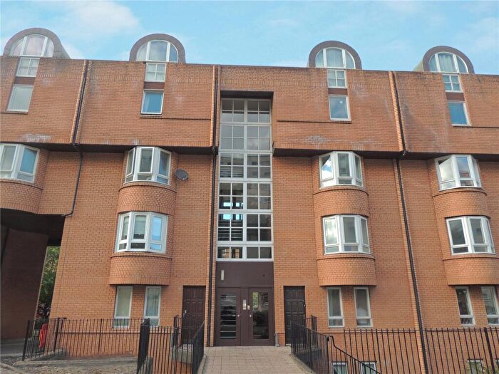 1 Bedroom Flat To Rent In St Vincent Street, Glasgow, G3
