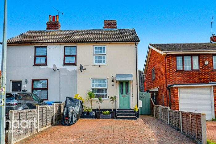 2 Bedroom Semi-Detached House For Sale In Bramford Lane, Ipswich, IP1