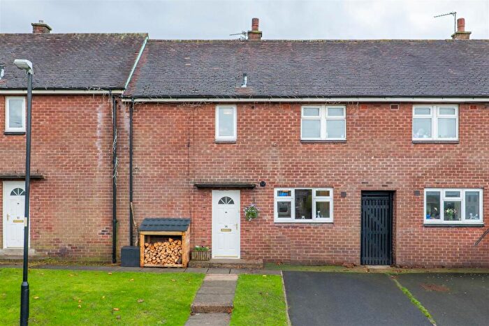 3 Bedroom Terraced House For Sale In Scawfell Road, Chorley, PR7