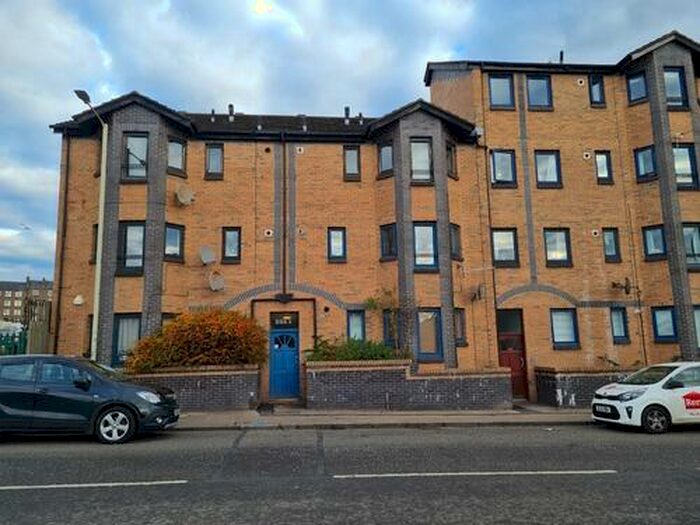 2 Bedroom Flat To Rent In Tannadice Street, Dundee, DD3