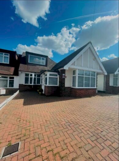 5 Bedroom Terraced House To Rent In Milton Avenue, Barnet, EN5