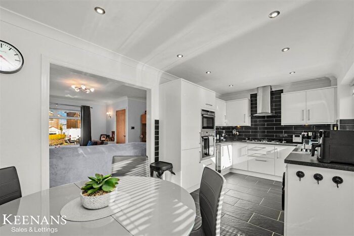 3 Bedroom Detached House For Sale In St. Johns Close, Baxenden, BB5