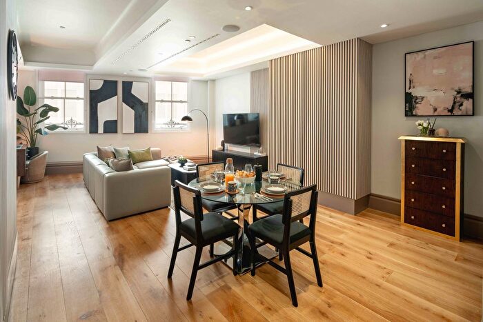 2 Bedroom Flat To Rent In Verge Apartments, Dering Street, Mayfair, W1S
