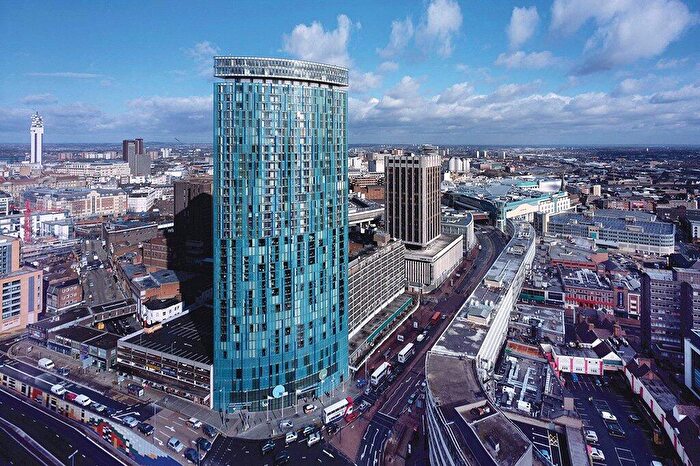 1 Bedroom Apartment For Sale In Holloway Circus, Birmingham, B1