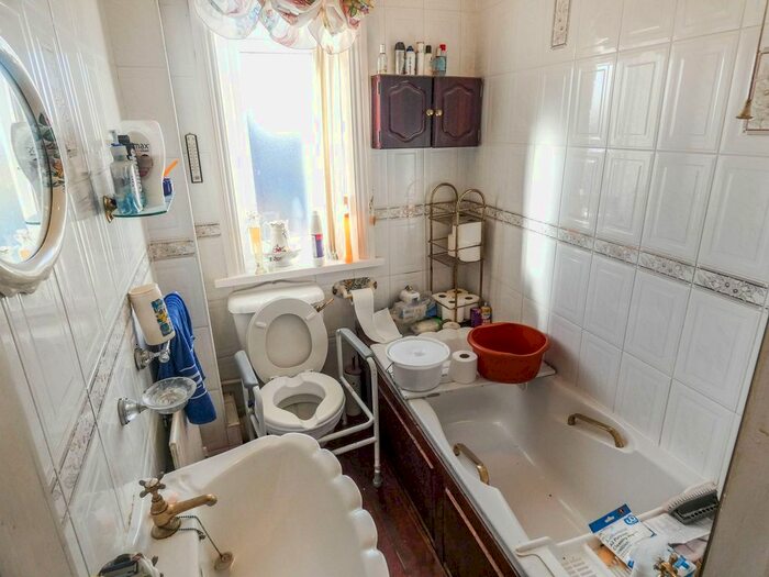 1 Bedroom Flat For Sale In Carley Road, Sunderland, SR5