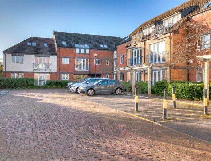 2 Bedroom Flat To Rent In Edward Road, West Bridgford, Nottingham, Nottinghamshire, NG2