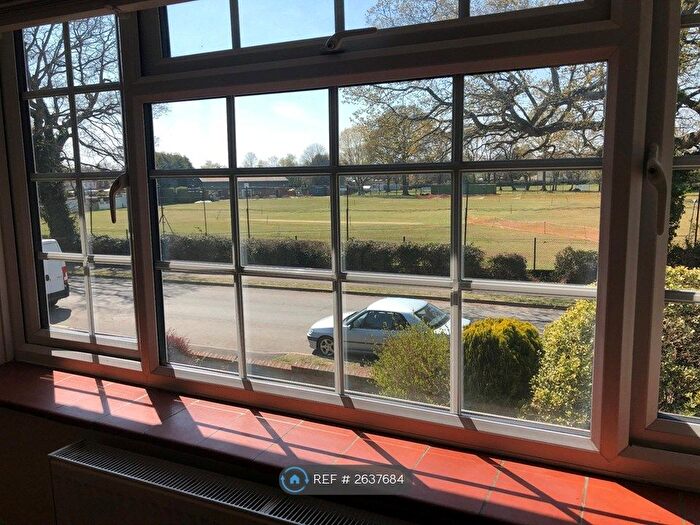 1 Bedroom Flat To Rent In Bostock Avenue, Horsham, RH12