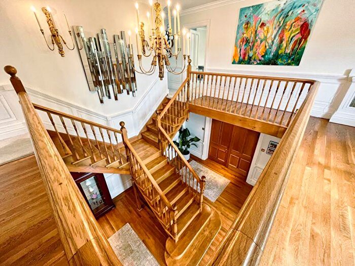 5 Bedroom Detached House For Sale In Ystradfellte Road, Neath, SA11