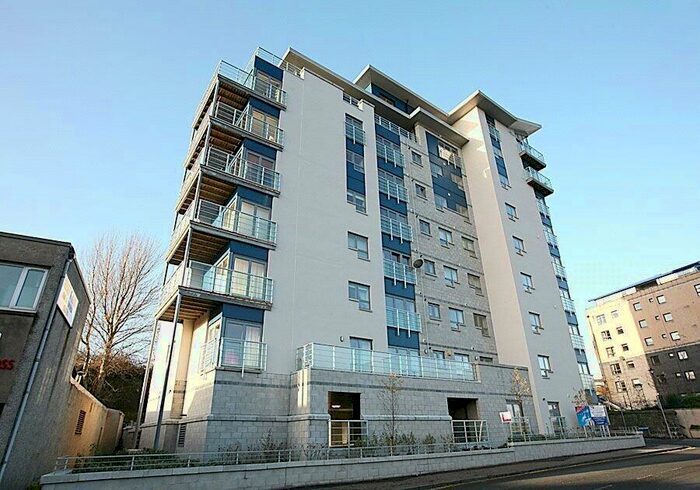 2 Bedroom Flat To Rent In Polmuir Road, City Centre, Aberdeen, AB11