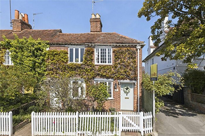 2 Bedroom End Of Terrace House For Sale In High Street, Cookham Village, Berkshire, SL6