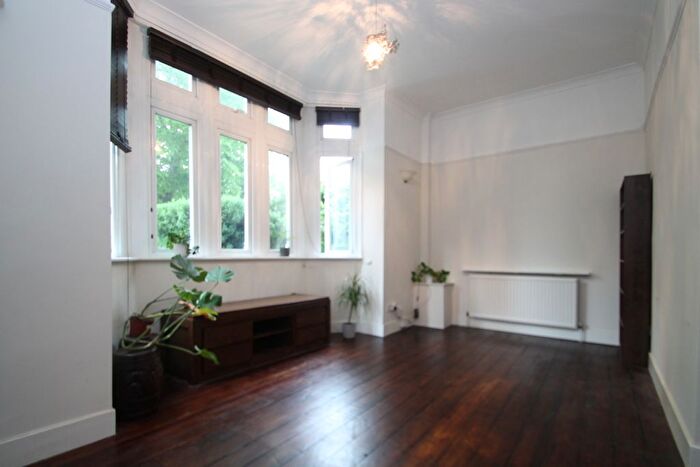 1 Bedroom Flat To Rent In Westmoreland Road, Bromley, BR2