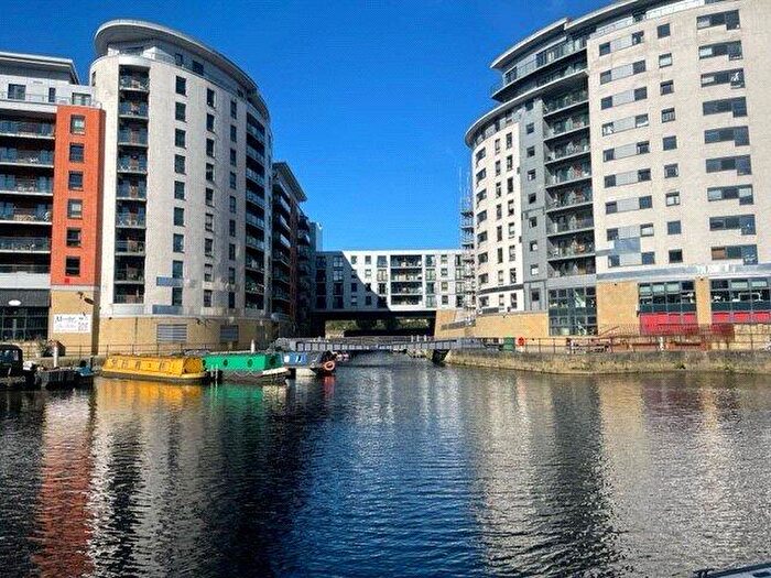 2 Bedroom Apartment For Sale In Magellan House, Armouries Way, Leeds, LS10