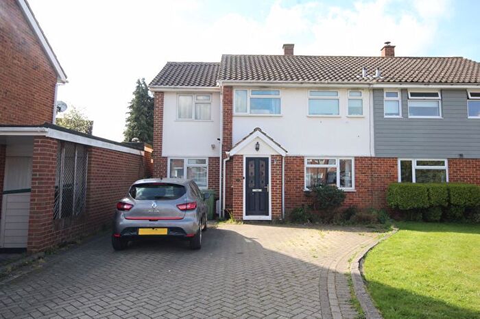 3 Bedroom Semi-Detached House For Sale In Nortons Way, Five Oak Green, Tonbridge, TN12