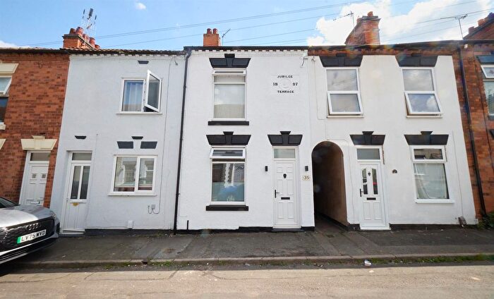 2 Bedroom Property For Sale In Highfield Street, Earl Shilton, LE9
