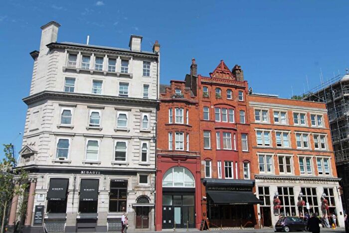 1 Bedroom Flat To Rent In West Smithfield, Farringdon, EC1A