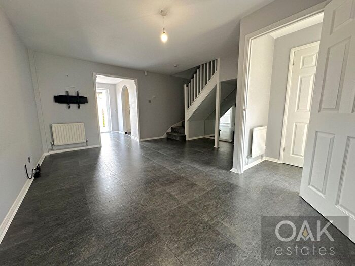 3 Bedroom Detached House To Rent In Friends Avenue, Cheshunt, Waltham Cross, EN8