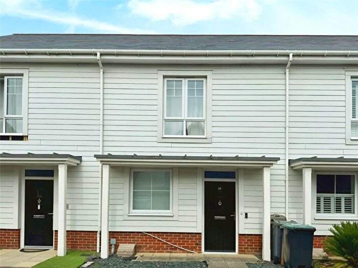 3 Bedroom Terraced House To Rent In Manley Boulevard, Snodland, Kent, ME6