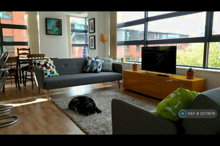 2 Bedroom Flat To Rent In Pickford Street, Manchester, M4