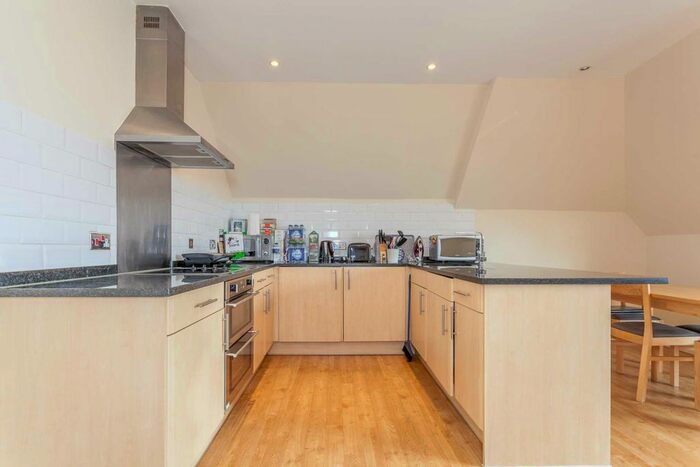 1 Bedroom Flat To Rent In Chiswick, London, W4