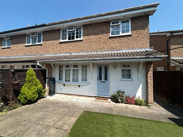 2 Bedroom End Terrace House To Rent In Purley Drive, Bridgwater, Somerset, TA6