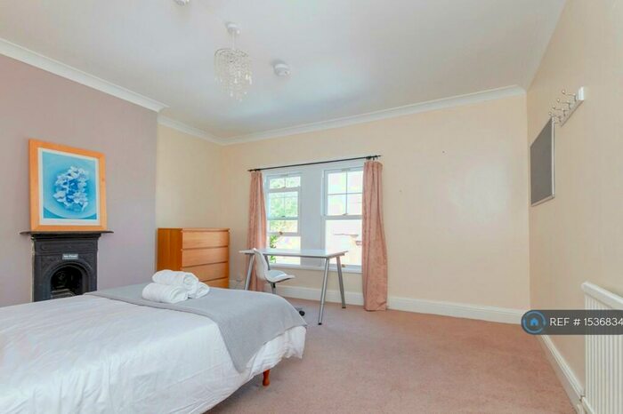 5 Bedroom Terraced House To Rent In St. Leonards Road, Leicester, LE2