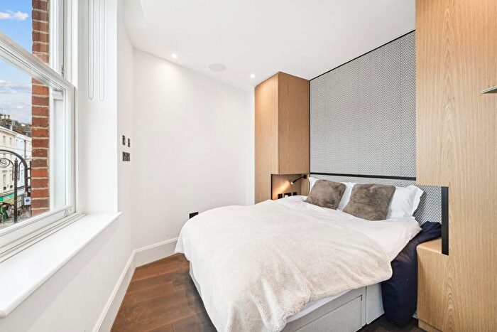 1 Bedroom Flat To Rent In Cresswell Gardens, London, SW5