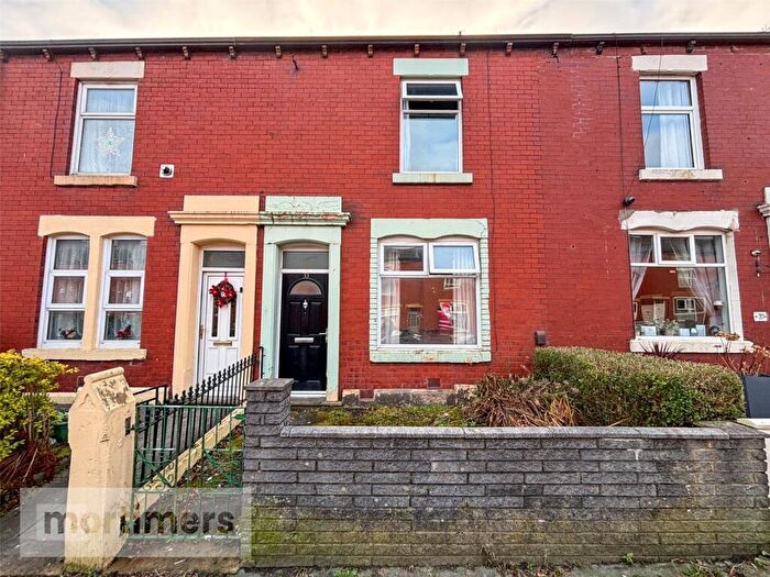 3 Bedroom Terraced House For Sale In Bonsall Street, Blackburn, Lancashire, BB2