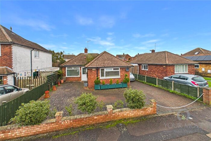 2 Bedroom Bungalow For Sale In Fernie Close, Barton Seagrave, Kettering, Northamptonshire, NN15