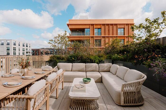 2 Bedroom Apartment To Rent In Embassy Boulevard, London, SW11