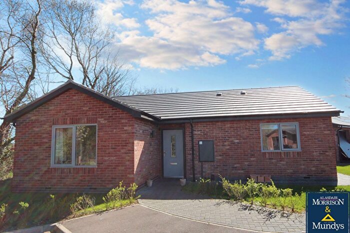 2 Bedroom Detached Bungalow For Sale In The Poppyfields, Collingham, Newark, NG23