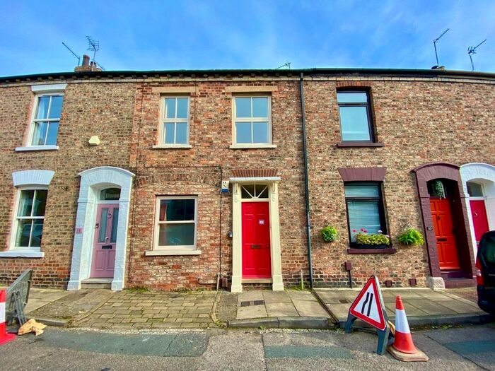 2 Bedroom Flat To Rent In Kyme Street, York, YO1