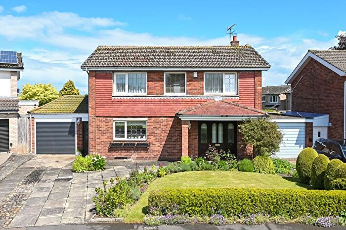 4 Bedroom Detached House For Sale In St. Nicholas Crescent, Copmanthorpe, York, YO23