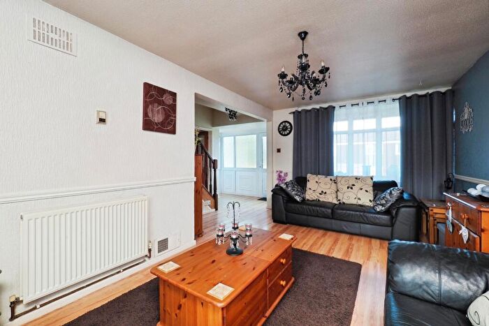 3 Bedroom Terraced House For Sale In Kirkbride Court, Beeston, Nottingham, Nottinghamshire, NG9
