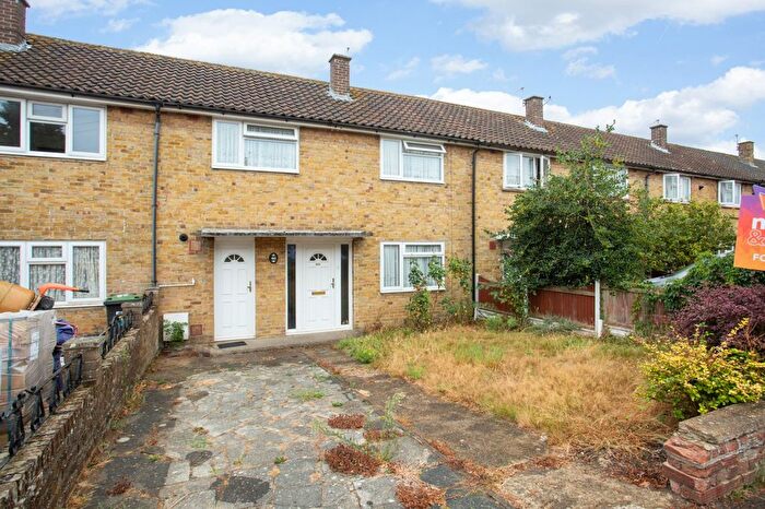 3 Bedroom Semi-Detached House For Sale In Priest Avenue, Canterbury, Kent, CT2