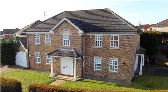 5 Bedroom Detached House For Sale In Hayton Close, Luton, LU3