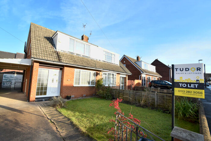 2 Bedroom Semi-Detached House To Rent In Lyndon Avenue, Garforth, LS25