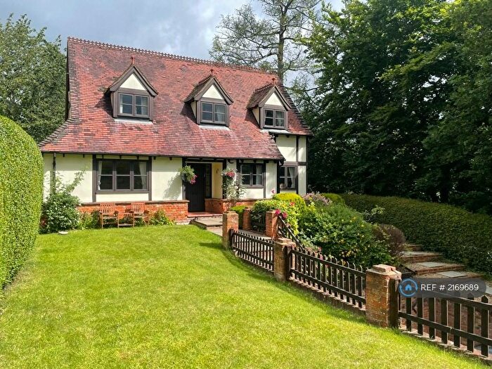 4 Bedroom Detached House To Rent In Forty Green, Beaconsfield, HP9