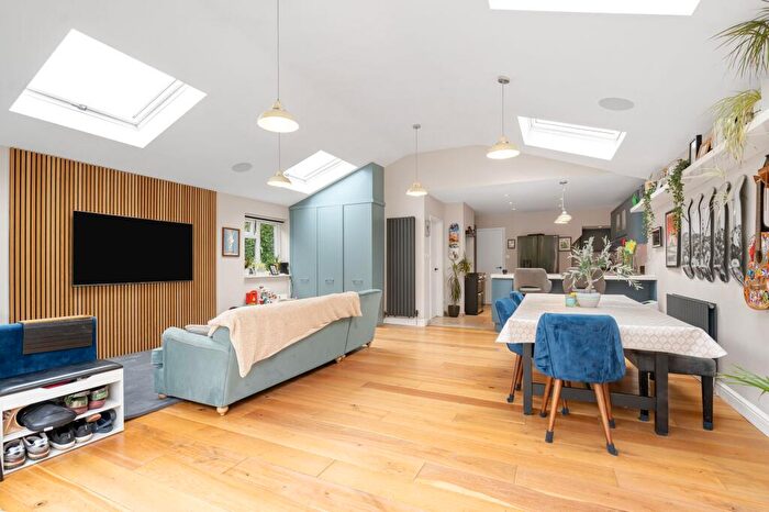 3 Bedroom Semi-Detached House For Sale In Bulan Road, Headington, OX3