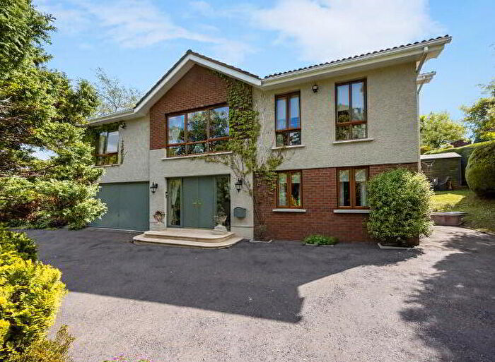 4 Bedroom Detached House For Sale In Oaklands, Hillsborough, BT26