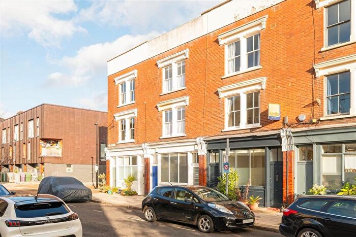 2 Bedroom Flat To Rent In Teesdale Street, Teesdale Street, E2