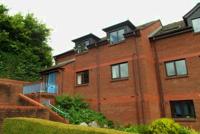2 Bedroom Flat To Rent In Cygnet Court, Exeter, EX2
