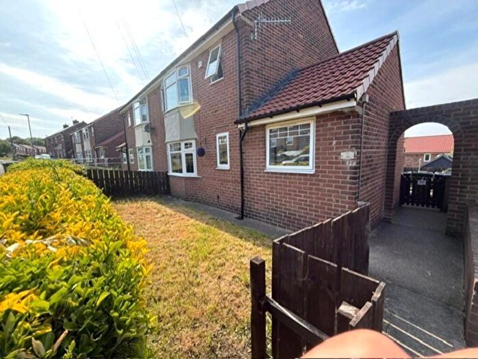 1 Bedroom Flat For Sale In Wordsworth Avenue, Whickham, NE16