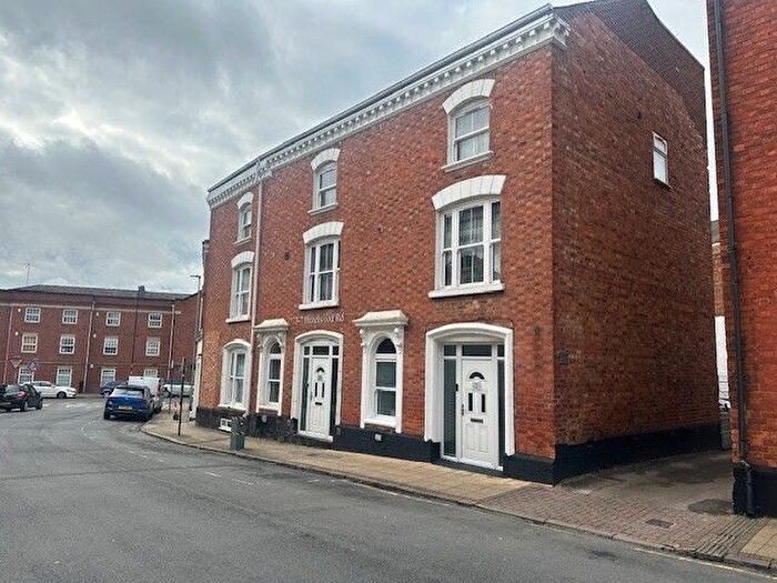 2 Bedroom Flat To Rent In Hazelwood Road, Northampton, NN1