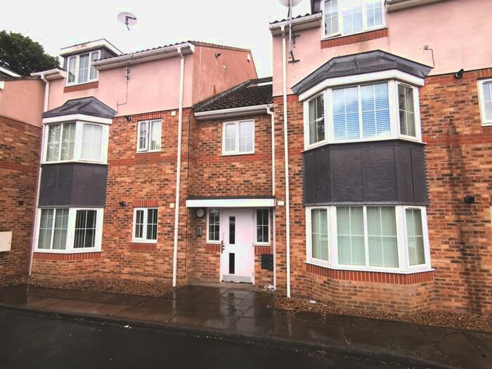 2 Bedroom Flat To Rent In Hawthorn, Benwell, Newcastle Upon Tyne, NE15