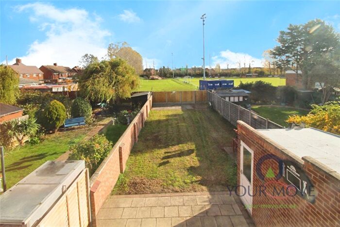 3 Bedroom Semi-detached House For Sale In Bedford Road, Wootton, Bedford, Bedfordshire, MK43