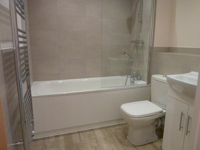 1 Bedroom Flat To Rent In Swingate, Stevenage, SG1