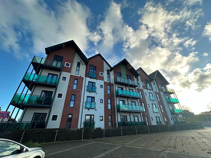 2 Bedroom Flat To Rent In Copper Dome Mews, The Da Vinci, NP19