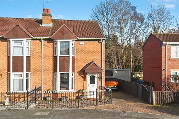 2 Bedroom Semi-Detached House For Sale In Shropshire Close, Hull, HU5