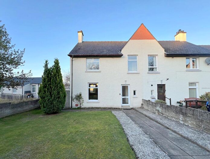3 Bedroom End Of Terrace House For Sale In Cherry Park, Balloch, Inverness, IV2