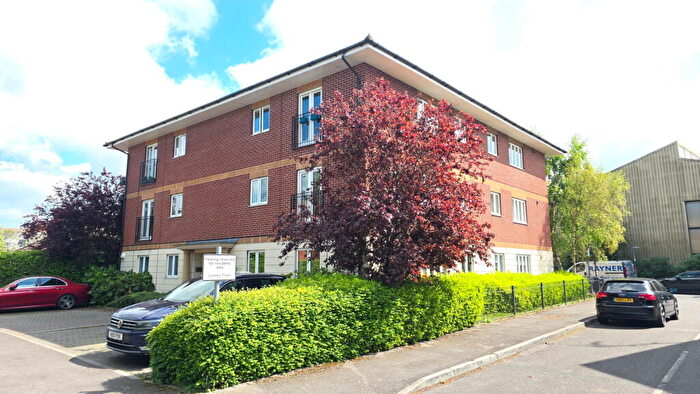 1 Bedroom Apartment To Rent In Northway, Newbury, RG14